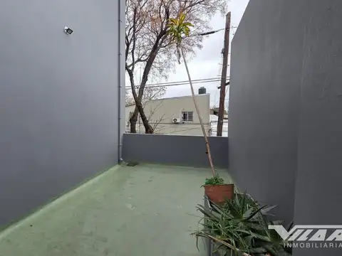Depto Tipo Casa 6 ambientes con 3 baños