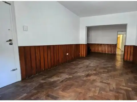 ZEBALLOS 500 2 DORMITORIOS 1ER PISO DE ESCALERA APTO CREDITO