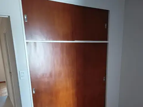 Departamento en Alquiler en Abasto, $ 550.000