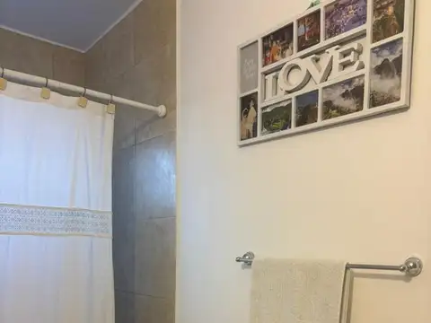 Casa 3 ambientes con 2 baños