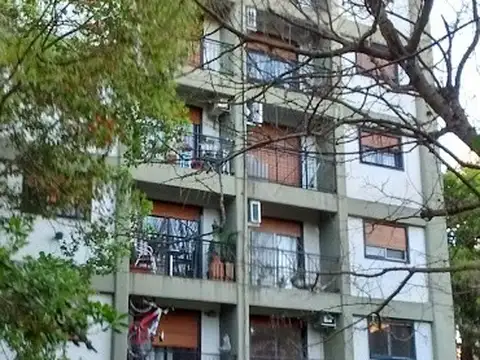 Departamento en Alquiler 42 años
