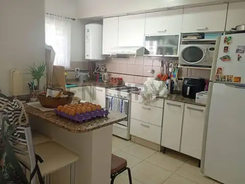 Departamento en Venta en Sexta Sección, USD 115.000