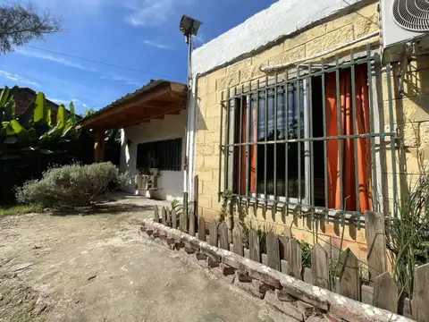 VENTA CASA 4 AMBIENTES CON PARQUE, JOSE C PAZ