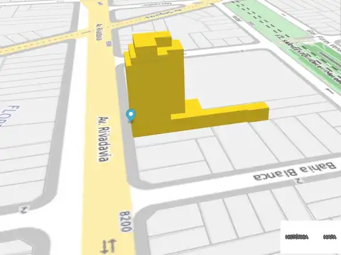 VENTA LOTE DOBLE FRENTE EN FLORESTA 4500 M2 