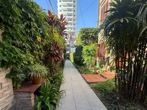 Casa interna en venta en Barrio Sur. Zona de tribunales. Ideal para estudio/oficinas