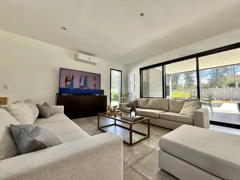 Casa en Venta 1 año