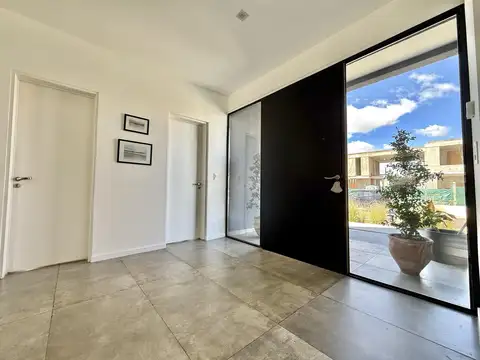 Casa en Venta en Dique Luján, USD 416.000