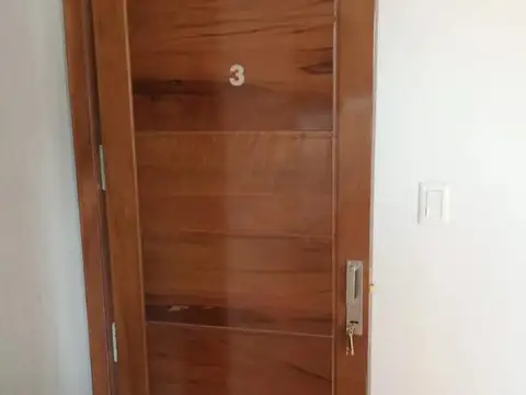 Carril Urquiza 1800 , Piso 1