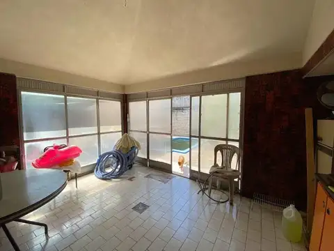 Casa en Venta en Zarate, USD 150.000