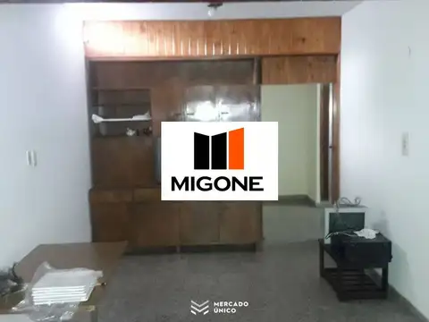 Casa en Venta con 5 cocheras