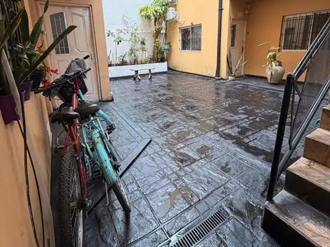 Depto Tipo Casa en Venta 15 años