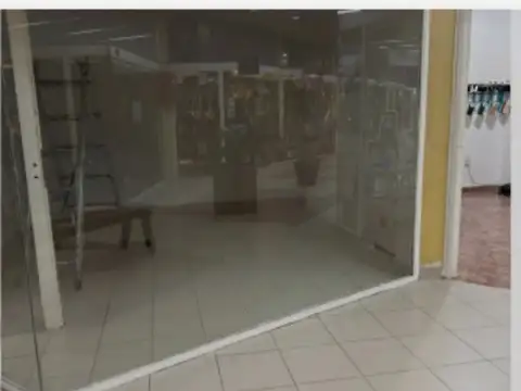 Av. Dr. Ricardo Balbín 1000 , Piso No definido