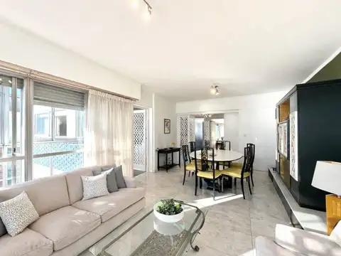 4 ambientes + dependencia y vista a mar c/cochera