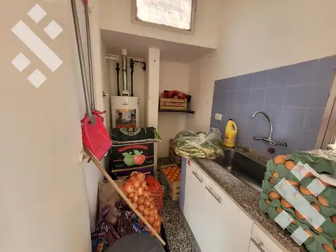 Casa 7 ambientes con 3 baños