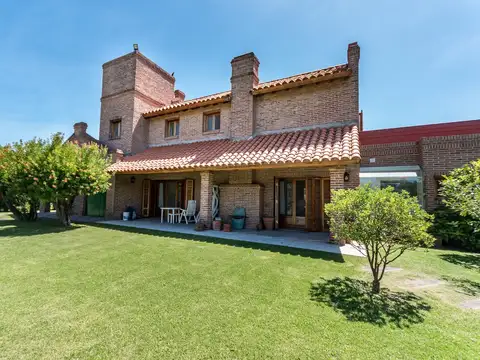 Casa en Venta de 5 dormitorios