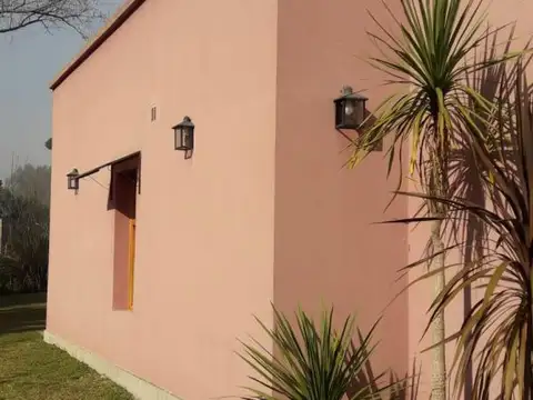 Casa en Venta con 5 cocheras