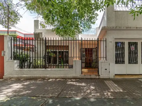 Venta casa jardín pileta San Martín Prov Bs As