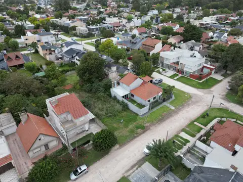 Terreno en Venta 31  mts Fondo