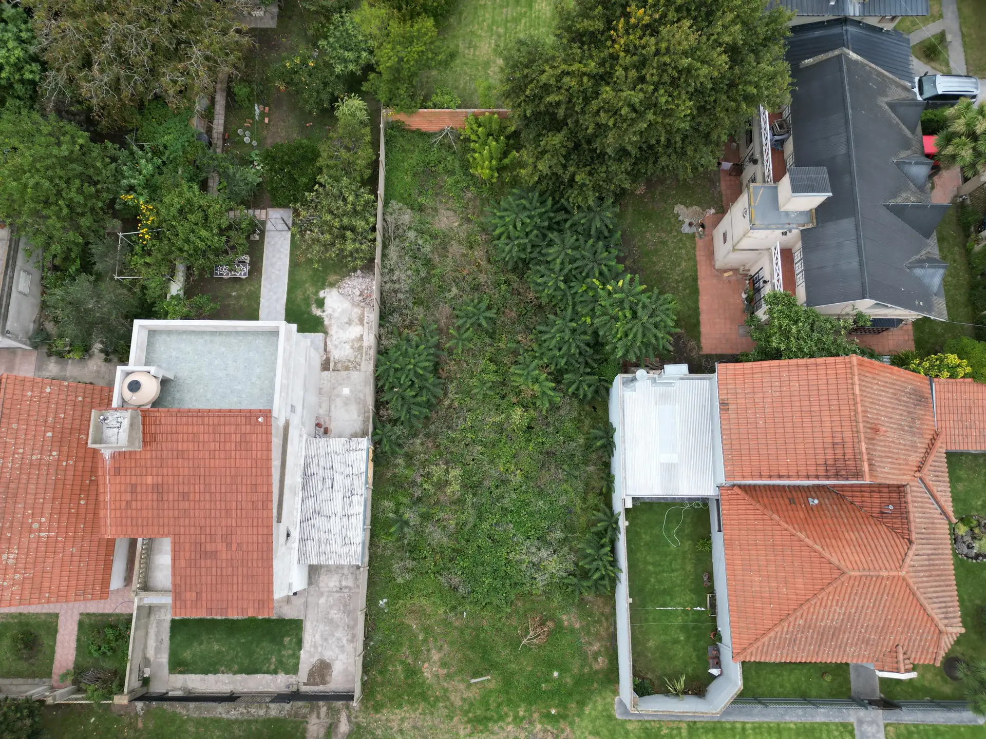 Lote 378 m² en Barrio Los Pinares