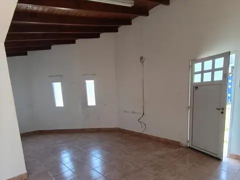 Casa en Alquiler en Gualeguaychu, $ 700.000