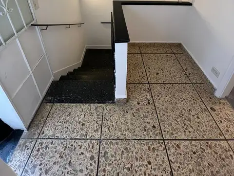 Depto Tipo Casa 3 ambientes con 2 baños