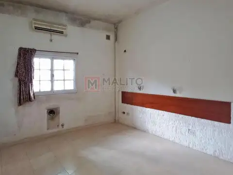 Depto Tipo Casa en Venta en Mataderos, USD 54.000