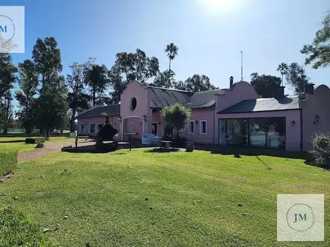 VENTA DE CASA EN BARRIO PRIVADO SANTA JUANA
