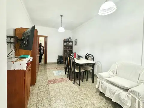 Ingeniero Guillermo White 700