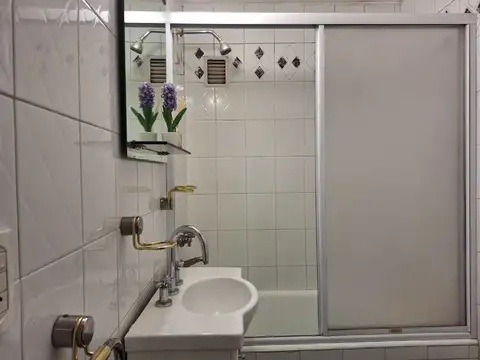 3 AMBIENTES EN VENTA EN RECOLETA CON BALCÓN