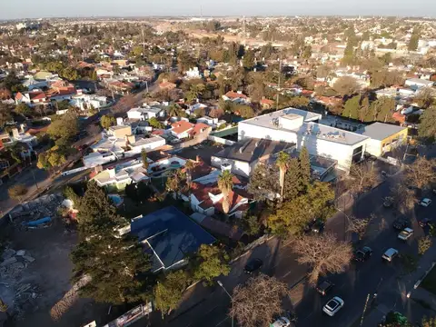 AV RAFAEL NUÑEZ 5200