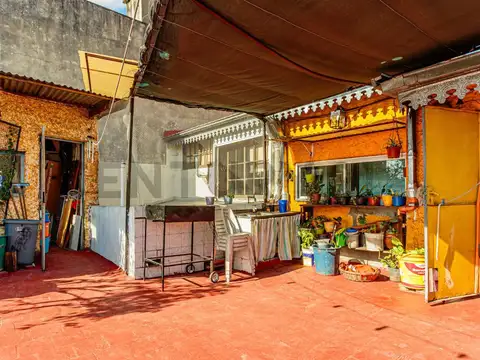 Bahia Blanca 800, Piso 1