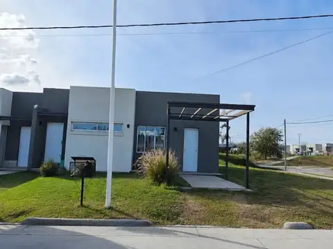 Depto Tipo Casa en Venta de 3 ambientes