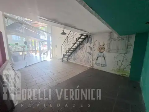 Local en Venta 30 años