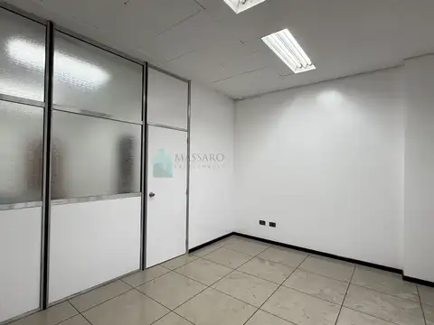 Oficina en Alquiler en Liniers, $ 650.000
