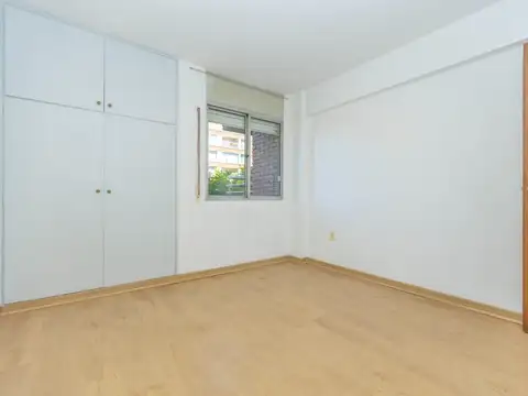 Venta apartamento 2 dormitorios con renta, Aguada