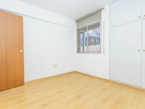 Venta apartamento 2 dormitorios con renta, Aguada
