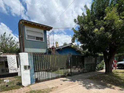 Casa 6 ambientes con 3 baños