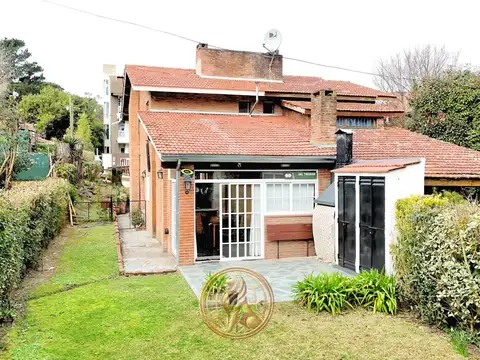 Depto Tipo Casa en Venta 45 años
