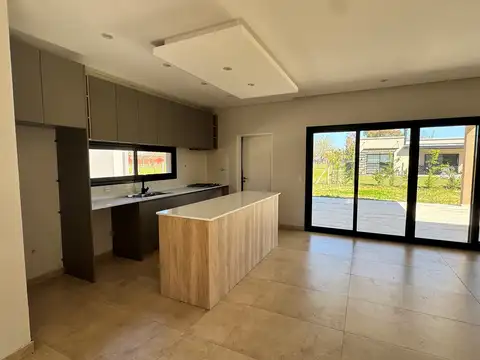 Casa en Venta en Santo Tomas, USD 299.999