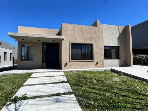Casa Quinta  en Venta en Santo Tomas, Derqui, Pilar
