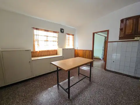 PH departamento 2 amb. con patio - Roca y San Juan