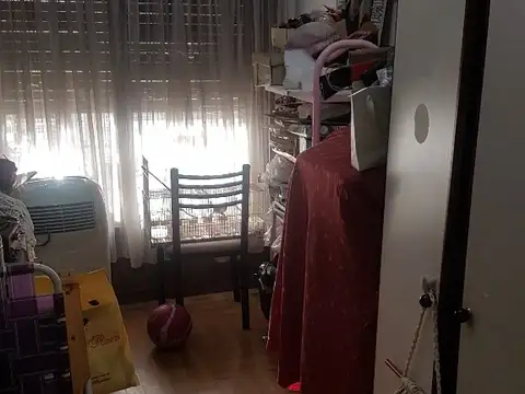 Depto Tipo Casa en Venta 40 años