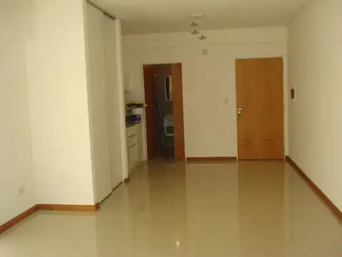 Departamento en Alquiler al Este