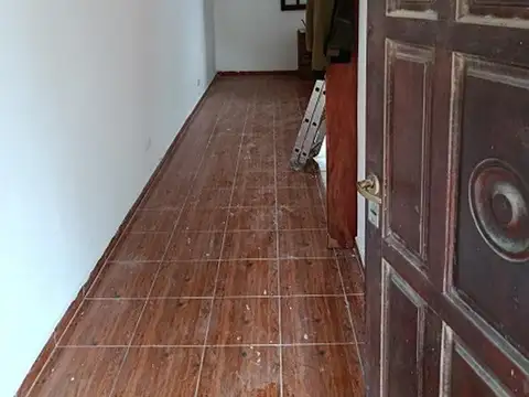 Departamento en Alquiler en Villa Parque Santa Ana, $ 350.000