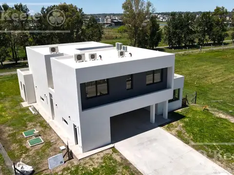 Casa en Venta 5 ambientes a estrenar en Puerto Nizuc, Guillermo  Hudson , Berazategui