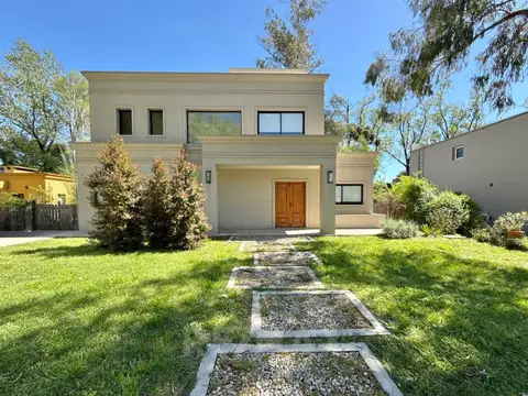 VENTA CASA PILAR-SAUSALITO-OPORTUNIDAD-PERMUTA