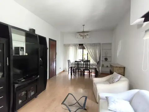 Depto Tipo Casa en Alquiler de 3 ambientes