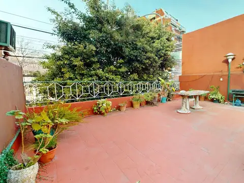 Casa 7 Ambientes Lote Propio en San Cristobal