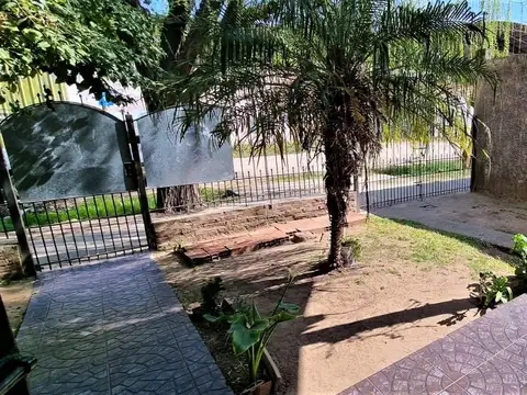 Brughetti entre San Cayetano y Santa Celia al 7800