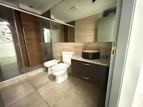 VENTA MONOAMBIENTE MORENO